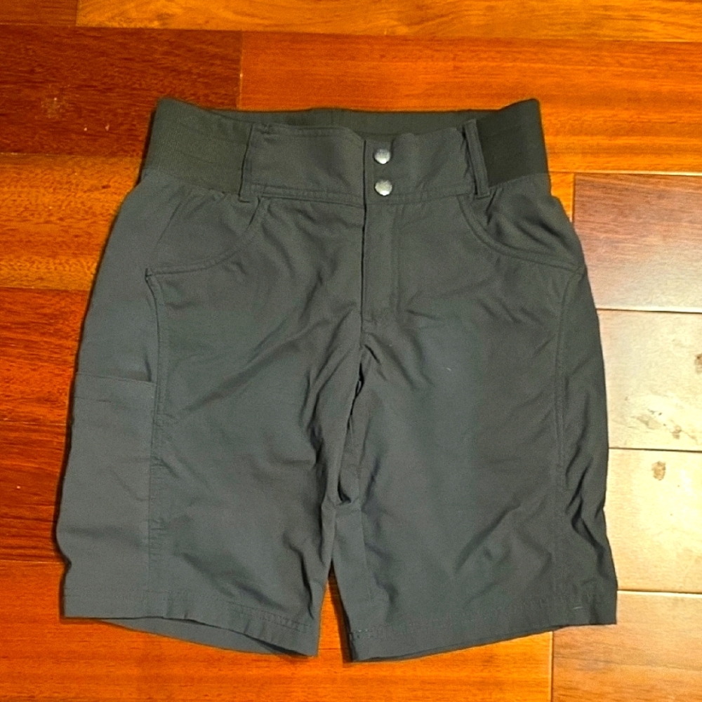 Title Nine Khaki Cargo Shorts